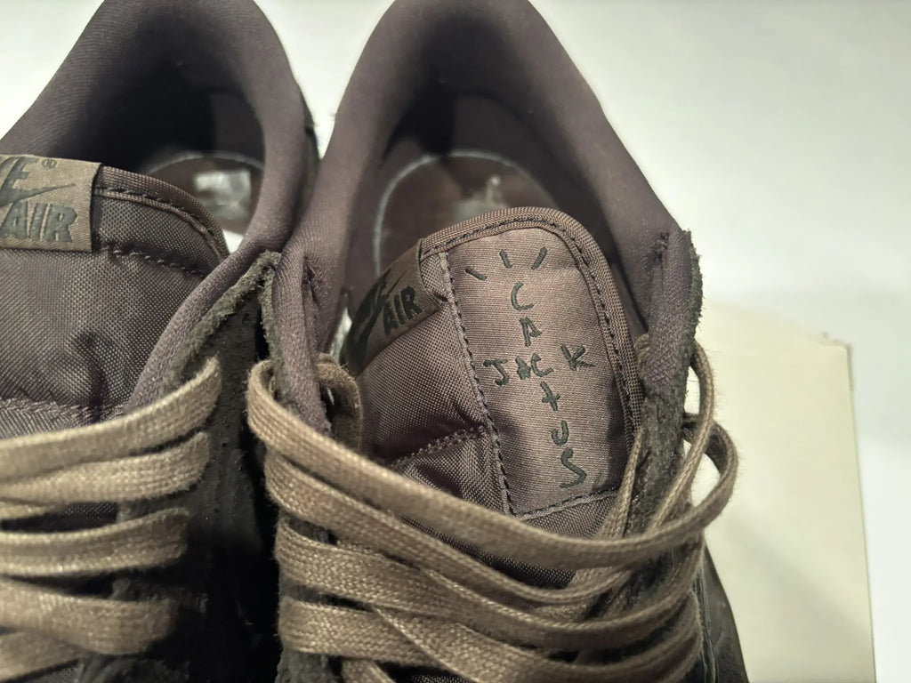 Travis Scott x Air Jordan 1 Retro Low OG SP 'Velvet Brown' US 11
